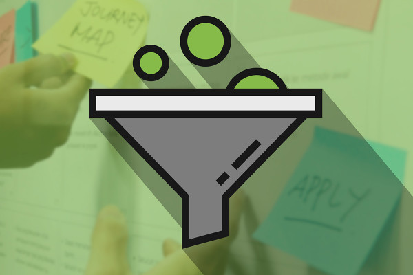 Lo que puede esperar de la formación en vídeo "Experiencia de usuario (UX) y recorrido del cliente"