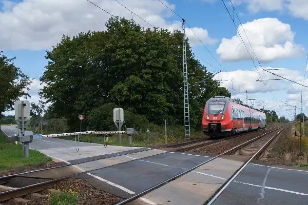 Oversize Photoshop Composing: 1 Fotografie und Grundretusche