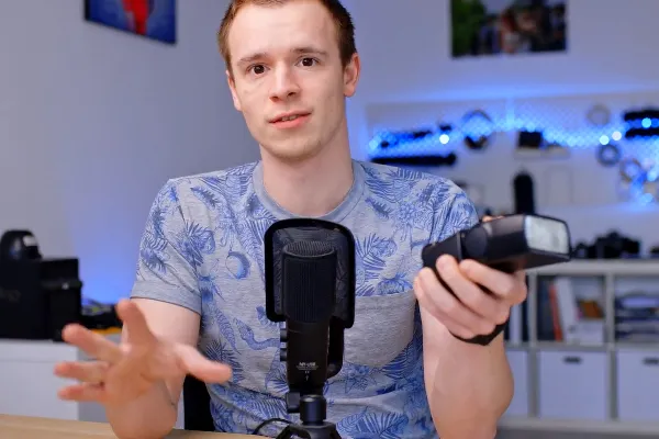 19 - Intro Aufsteckblitze