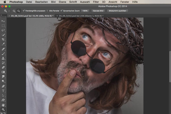 Looks & styles with Photoshop - light emphasizes the figure