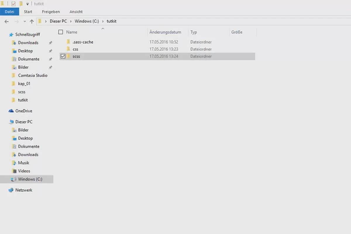 Modern CSS con Sass - Combinare i file 04