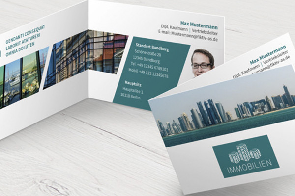 Plantilla de Photoshop para una tarjeta de visita plegable