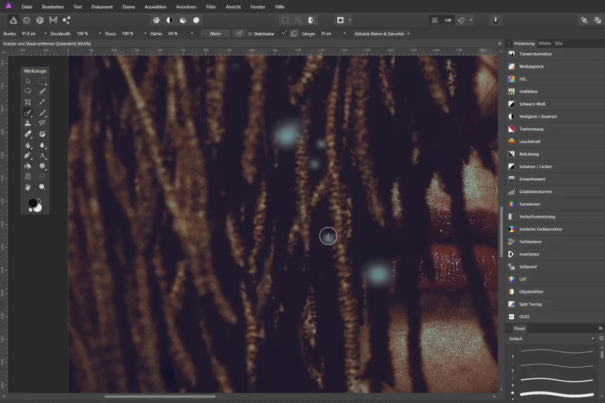 Forbedre bilder i Affinity Photo: 13 | Fjerne riper og støv