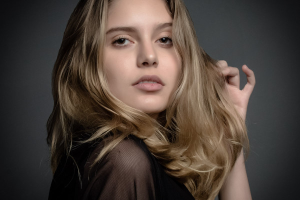 Preajuste para looks de moda y belleza (Lightroom, Camera Raw): 12 | Eyecatcher Vignette