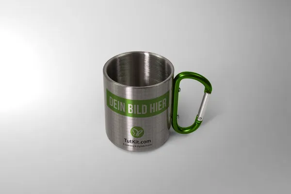 Mockup: Metallische Kaffeetasse mit angeschraubtem Henkel rechts