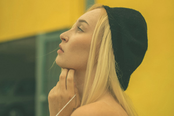 Preset for moody looks: 14 | Green Cyan Depth