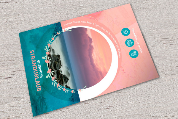 Modèles de conception pour les bons cadeaux - Vacances à la plage.
