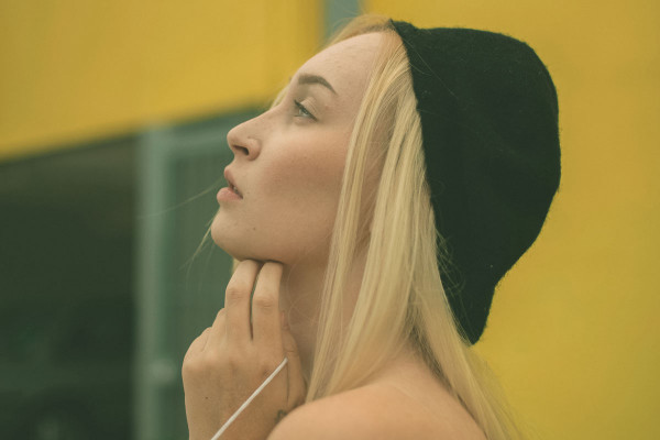 Preset for moody looks: 18 | Poison Low