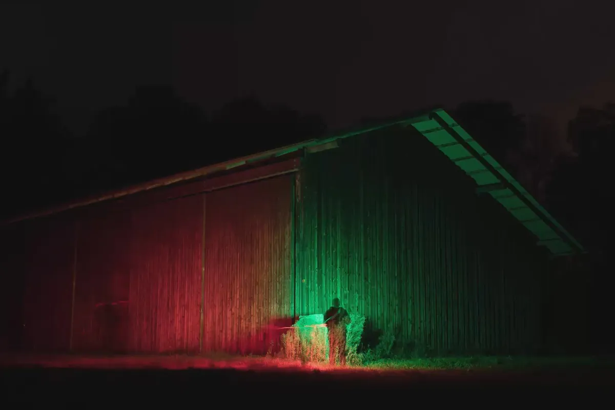 Nachtfotografie: Technik, Motive & Praxis: 4.3 Wanderlicht mit Farben