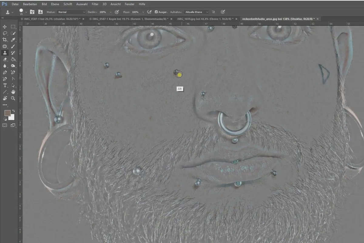 Separazione delle frequenze in Photoshop - 20 valori diversi.