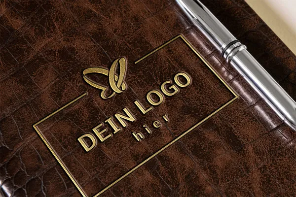 Photoshop-Mockup-skabelon til logoer: gylden prægning på læder