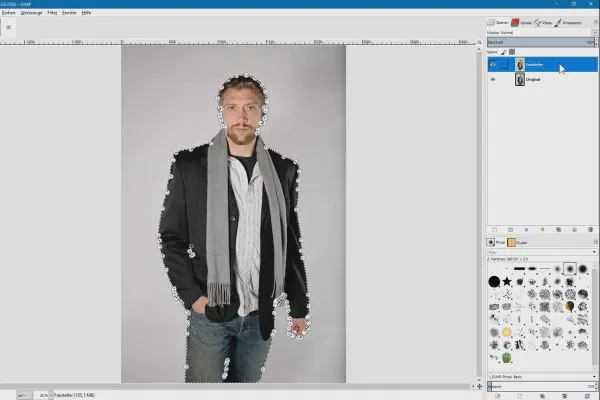 Bildbearbeitung mit GIMP: das Praxis-Tutorial – 22 Person freistellen II – Arbeit mit Pfaden