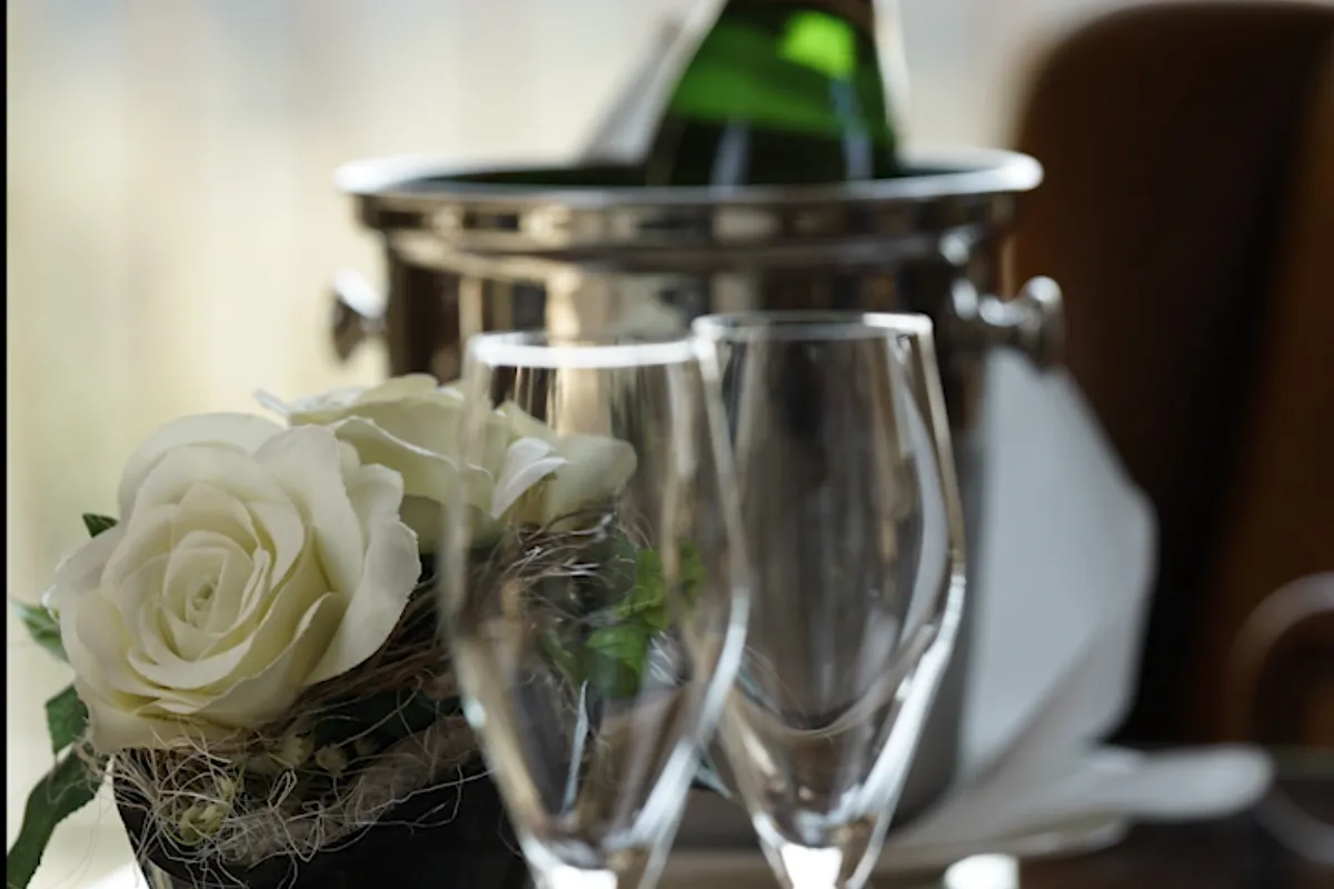 Hotelfotografie: Technik, Motive & Praxis – 22 Champagner-Empfang Suite