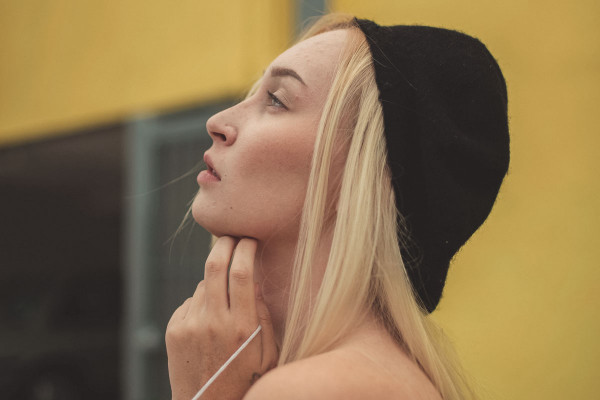 Preset for moody looks: 23 | Natural Plus