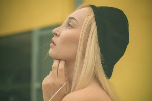 Preset for moody looks: 30 | Less 20