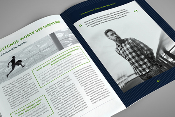 Photoshop-Mockup-pohja kaksoissivulle A4-lehteen - versio 4