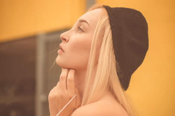 Preset for moody looks: 32 | Warm Soul Medium
