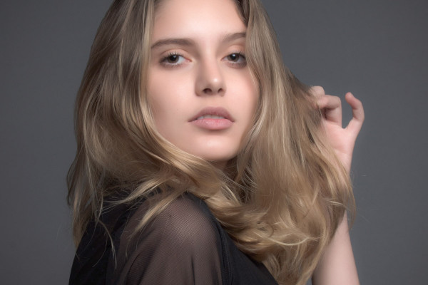Preajuste para looks de moda y belleza (Lightroom, Camera Raw): 37 | Light it up