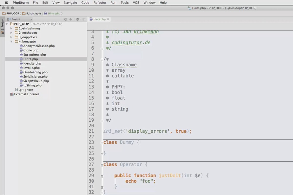 Programación web orientada a objetos con PHP - 6.10 Uso de sugerencias de tipo