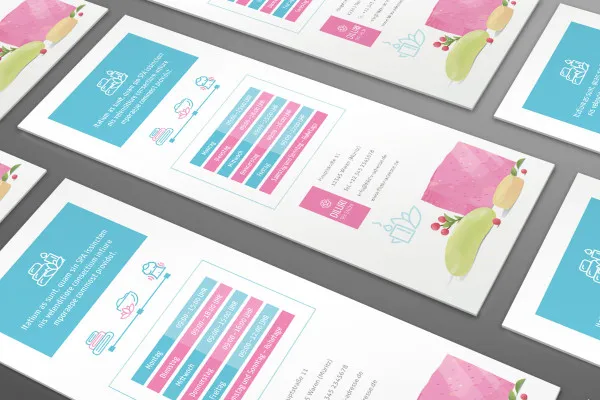 Template mockup Photoshop untuk flyer setengah halaman DIN-A4 2 sisi - Varian 2