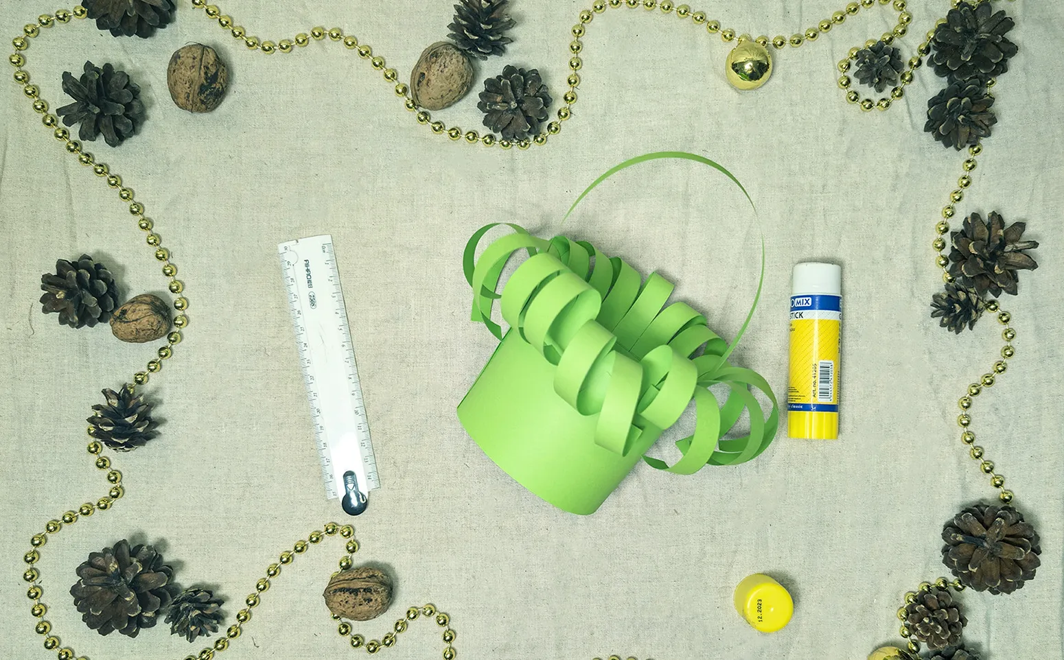 Step 4: Form the basket and handle