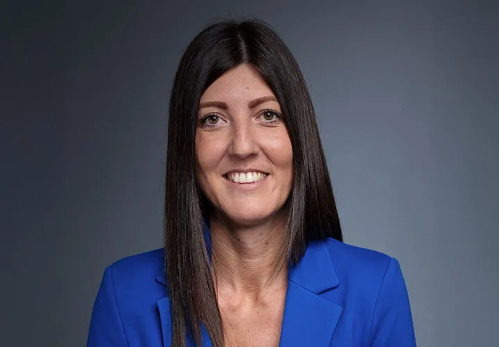 Professionelle Bewerbungen in Zeiten von KI und Digitalisierung – Interview mit Bewerbungsexpertin Christina Daxer