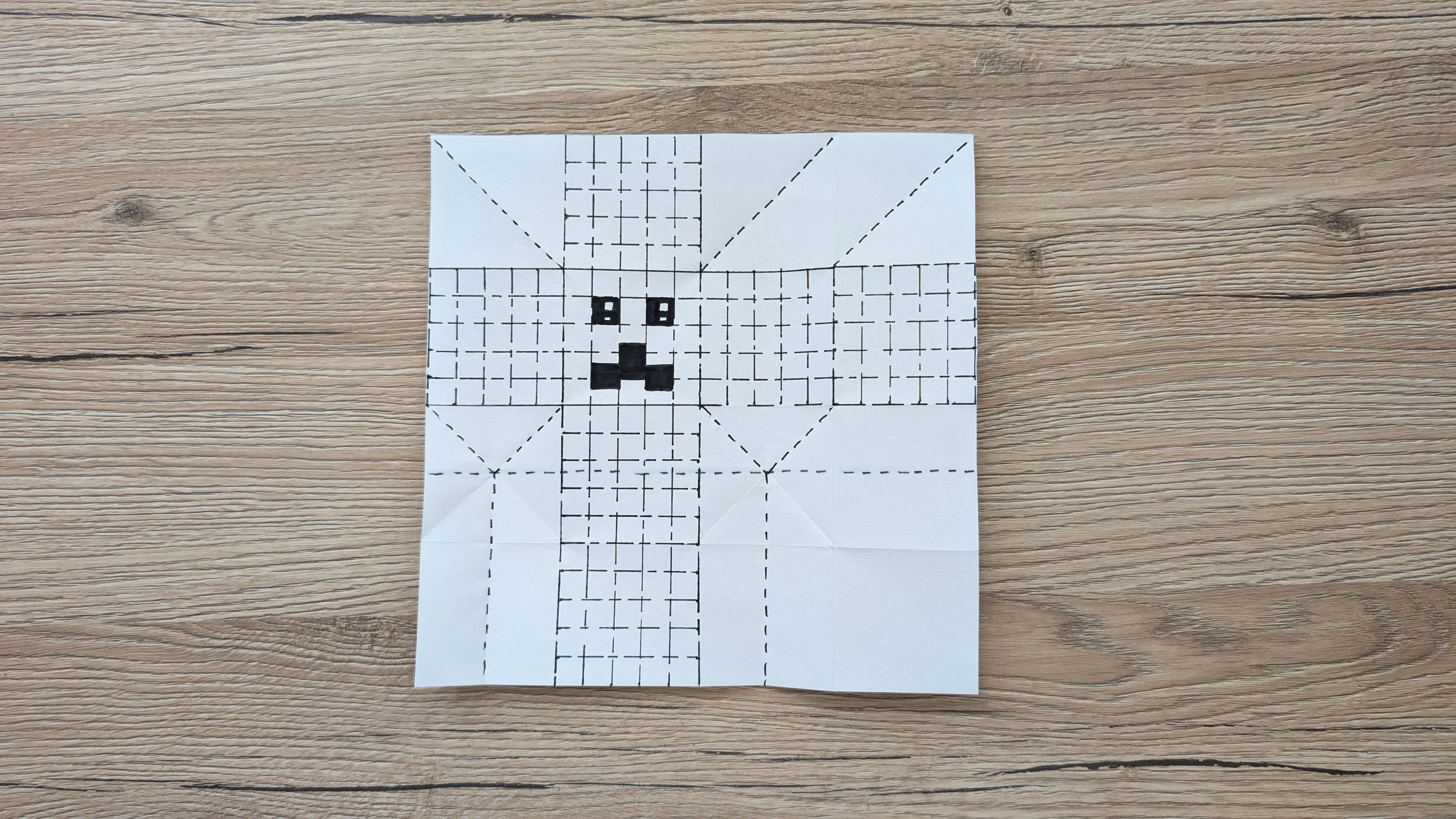 Minecraft Creeper: Step-by-step guide with photos and explanations. The image 3