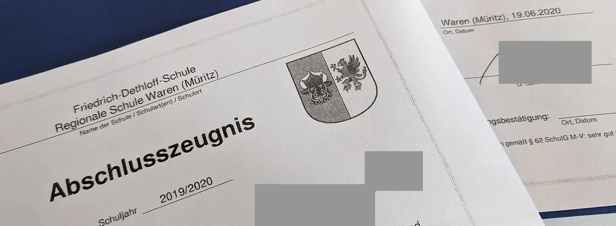 Vysvedčenie o ukončení štúdia na prihlášku.