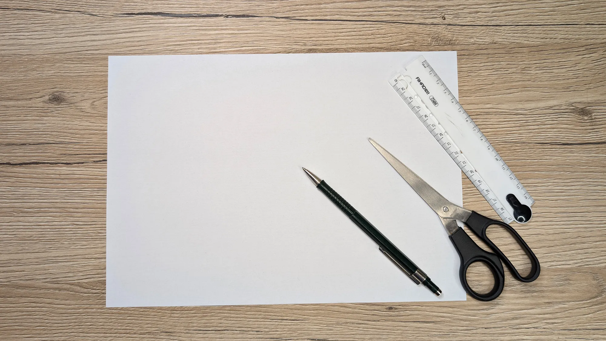 ✂️ Paberilennuk: samm-sammuline juhend koos fotode ja kommentaaridega. Pilt 1 ✂️ Paberlennuki tegemine: samm-sammuline juhend koos fotode ja kommentaaridega. Pilt 1