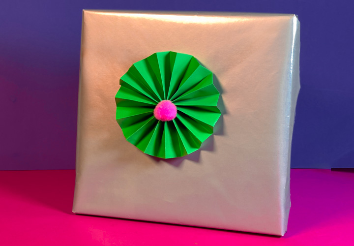 Cadeauversiering maken van vouwpapier - met video & foto's
