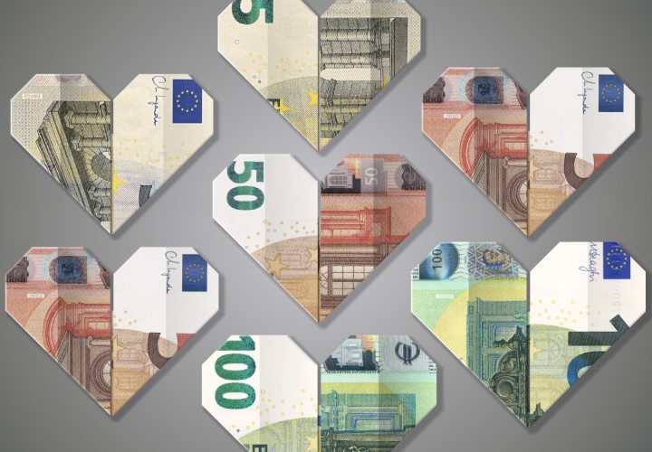 folding-banknotes-heart-instructions-with-photos-and-video