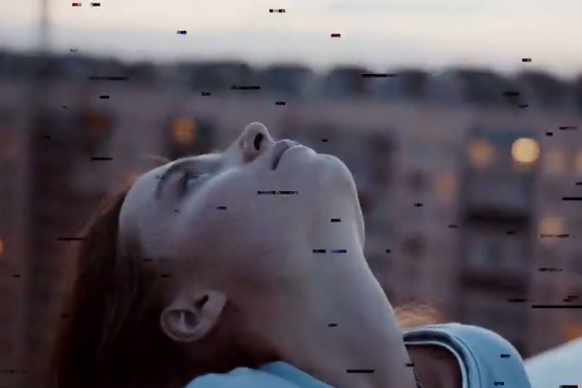 Video-glitches: Overlays til støjende forstyrrelser i dine videoer.