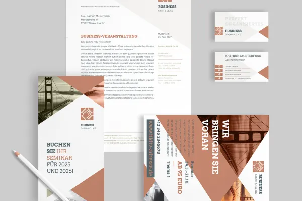 Sjablonen voor een zakelijke stationery in een zakelijke stijl - advertentie en visitekaartjes.