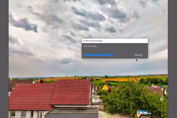Opprett et HDR-bilde i Photoshop.
