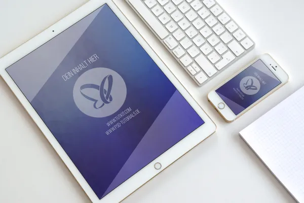 Photoshop-Mockup för digital design: smartphone och surfplatta