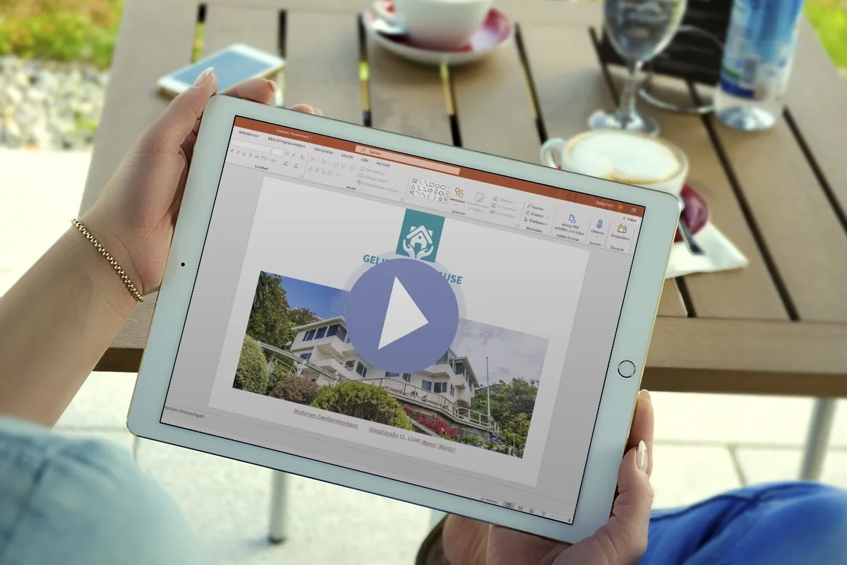 PowerPoint-ohje: Muokkaa kaksitoistasivuisia esittelypohjia.
