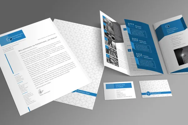 Brand Identity für Fotografen und Designer: Flyer, Briefpapier, Visitenkarten