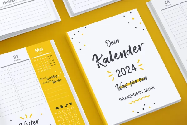 Den Buchkalender kannst du mit eigenen Kalendersprüchen versehen.