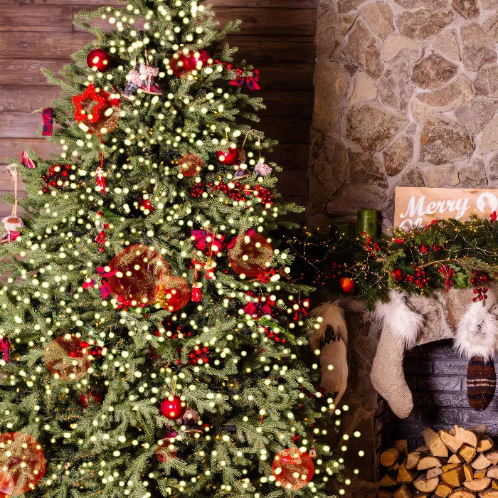 Bokeh effects for atmospheric Christmas tree lighting