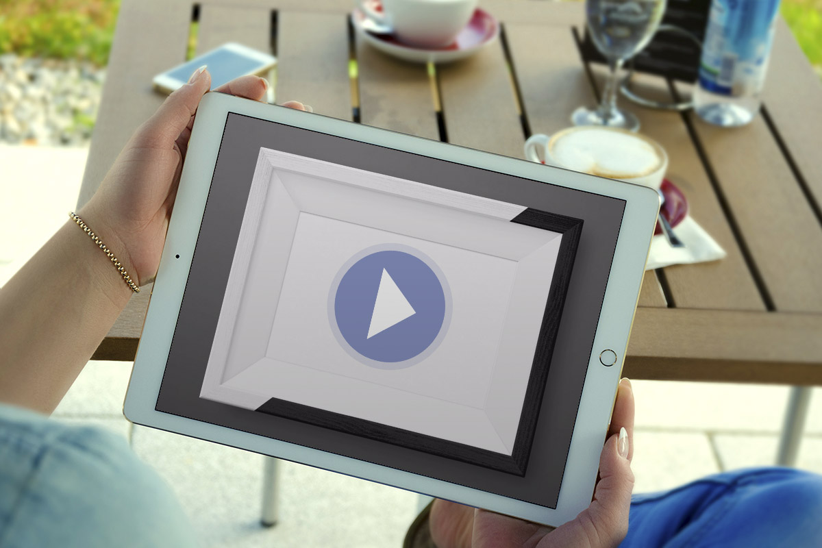 Photoshop instructions: How to insert your pictures into the picture frame mockups