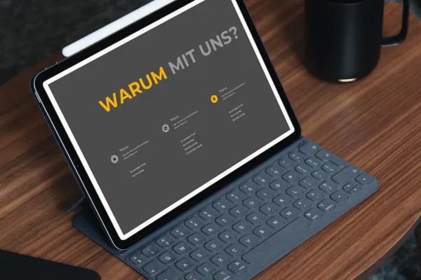Diapositive di esempio dei modelli di presentazione Halo per PowerPoint, Keynote e Google Slides.