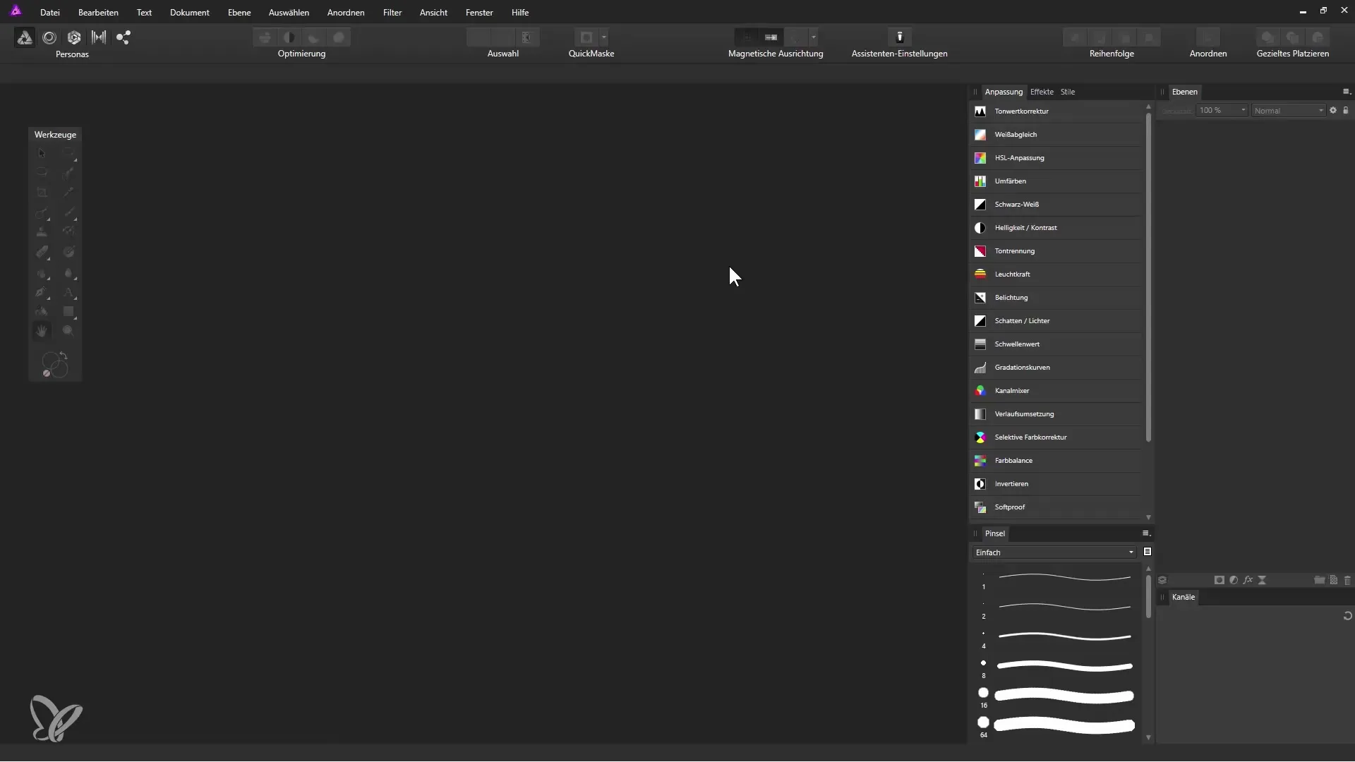 How to design a Christmas angel with a metallic look in Affinity Photo