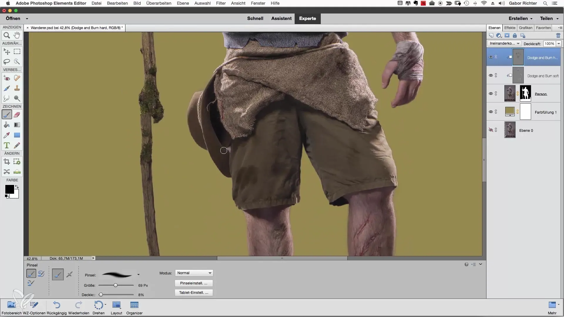 Klær i Photoshop Elements: Dodge og Burn enkelt forklart Klær i Photoshop Elements: Dodge og Burn enkelt forklart