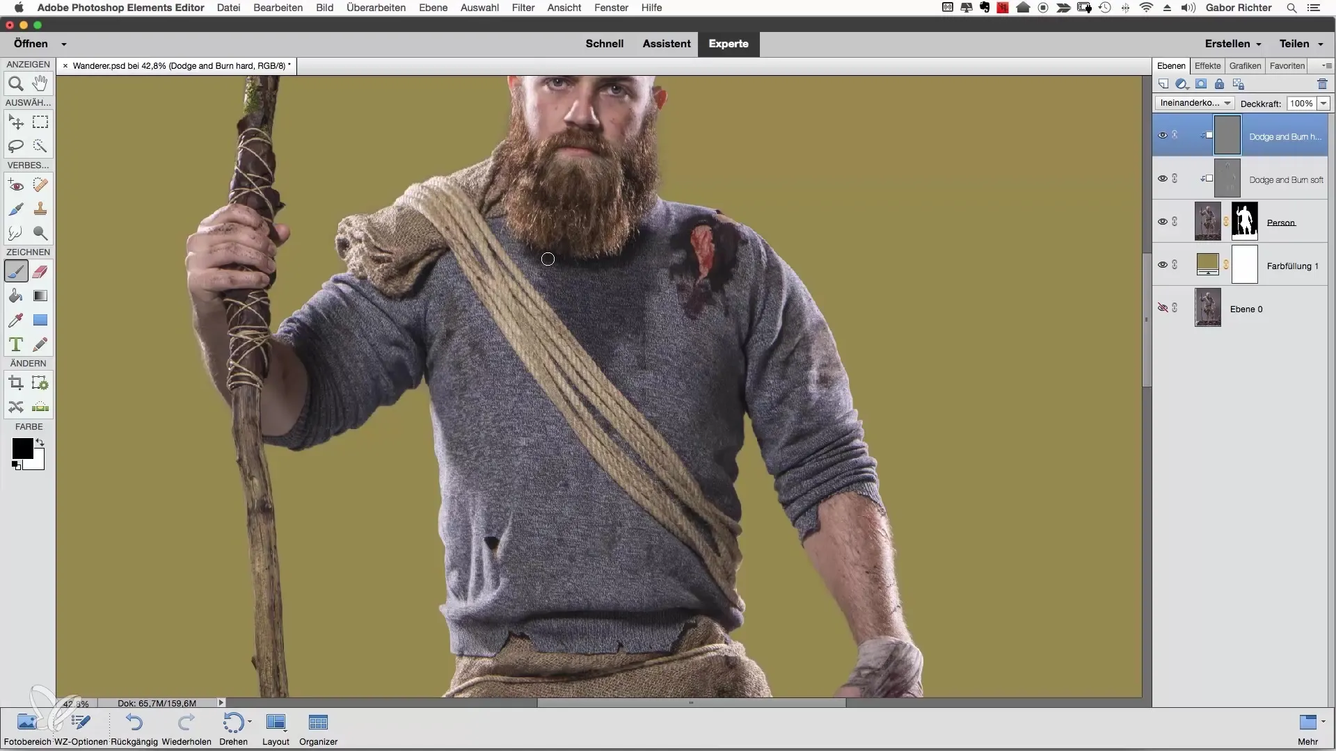 Klær i Photoshop Elements: Dodge og Burn enkelt forklart Klær i Photoshop Elements: Dodge og Burn enkelt forklart
