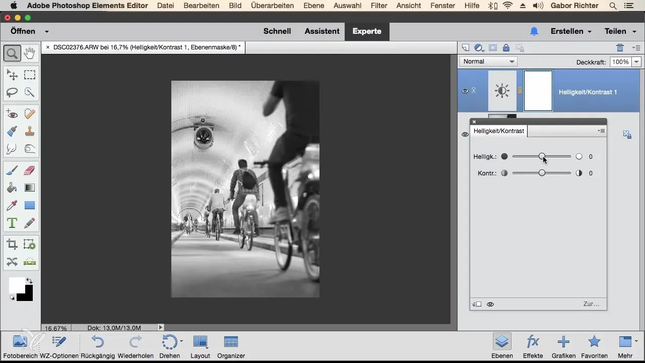 Helligkeit in Photoshop Elements anpassen und optimieren Helligkeit in Photoshop Elements anpassen und optimieren