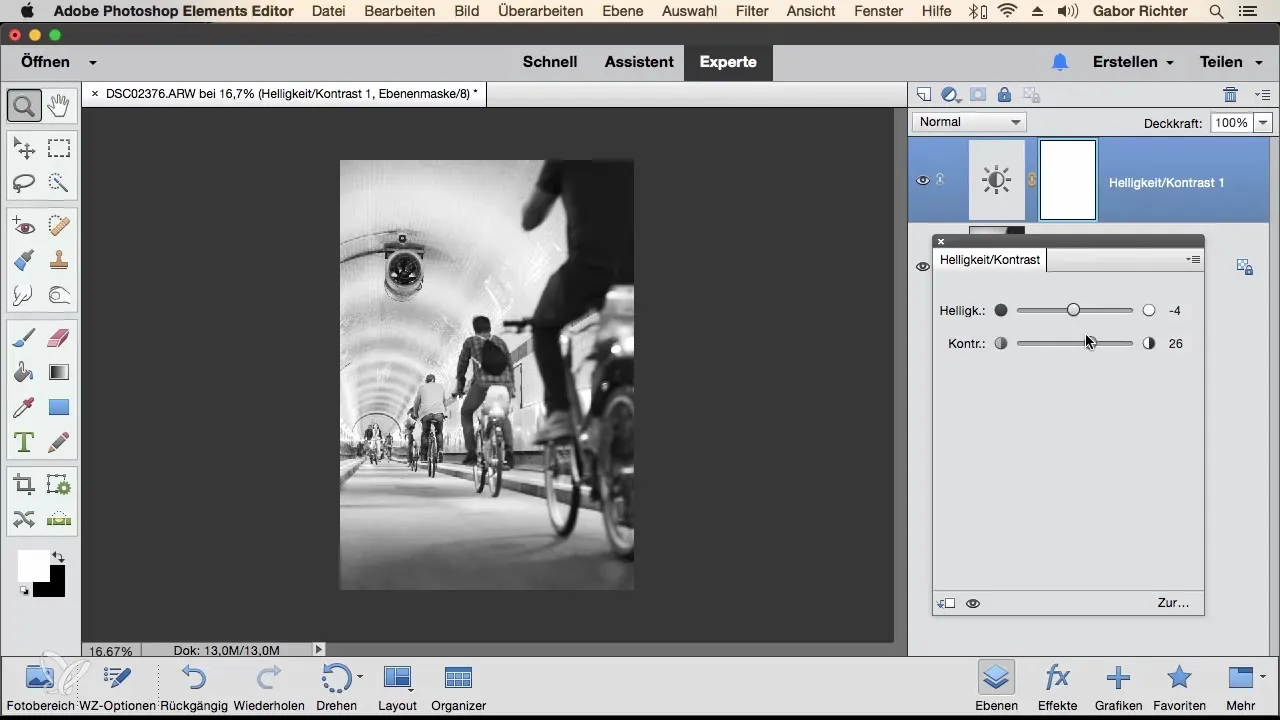 Helligkeit in Photoshop Elements anpassen und optimieren Helligkeit in Photoshop Elements anpassen und optimieren