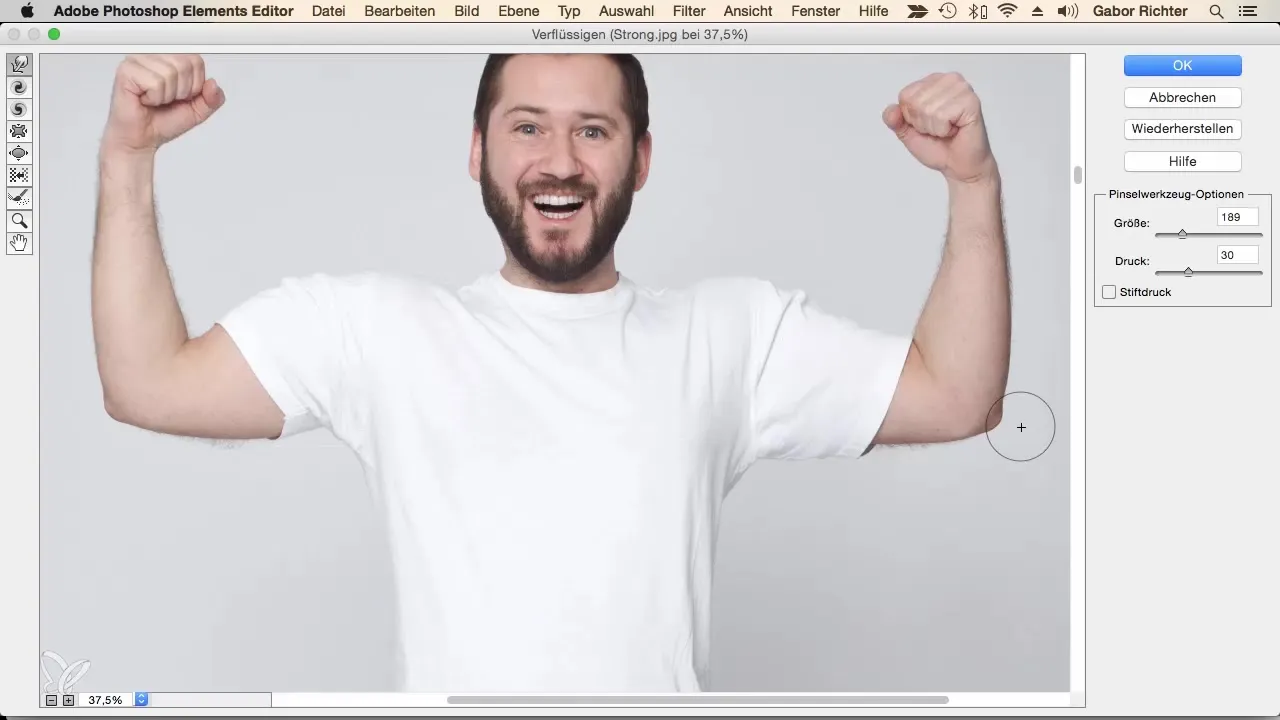 Kreative Anpassungen mit Verflüssigen in Photoshop Elements Kreative Anpassungen mit Verflüssigen in Photoshop Elements