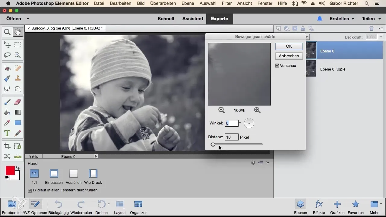 Bruk av Gaussisk uskarphet i Photoshop Elements målrettet Målrettet bruke Gaussisk uskarphet i Photoshop Elements