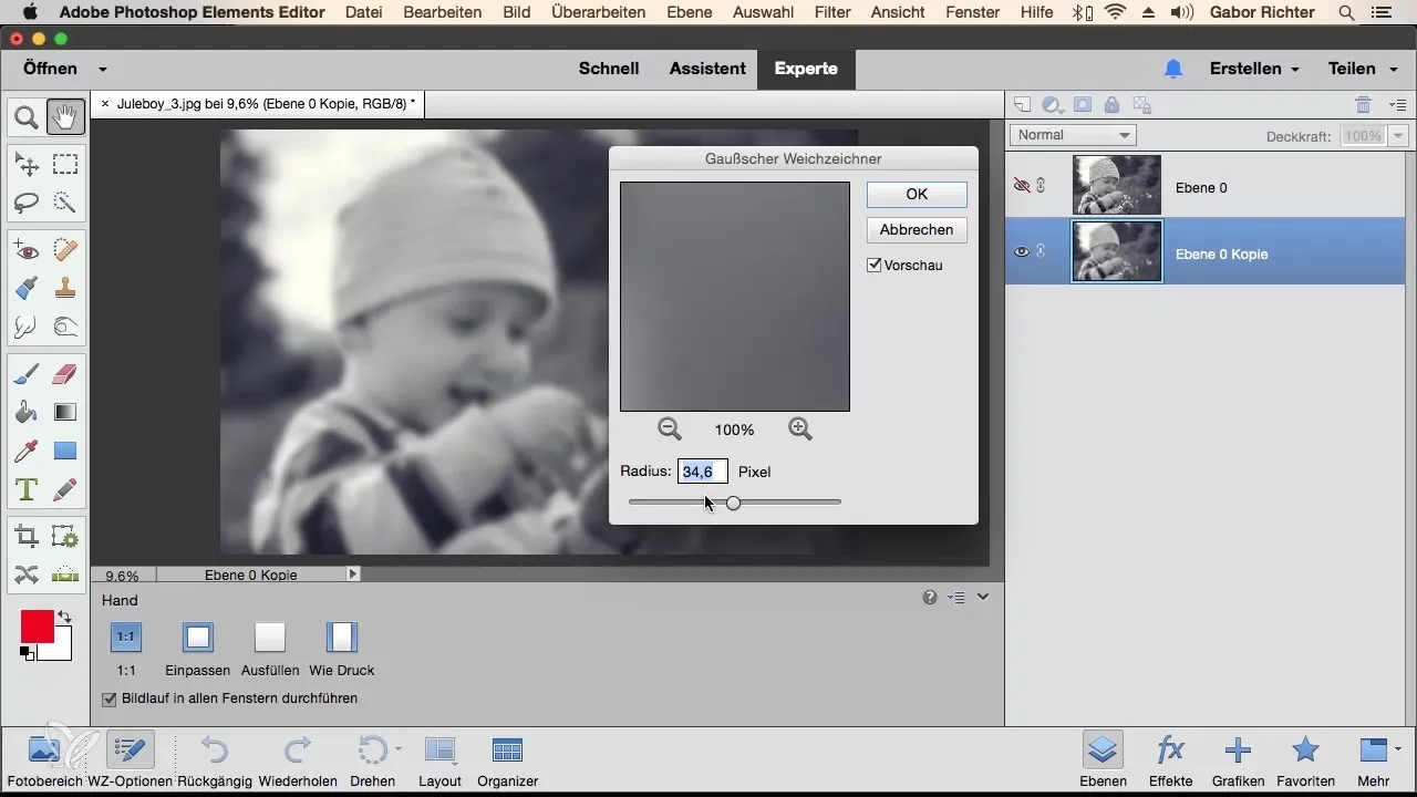 Målrettet bruke Gaussisk uskarphet i Photoshop Elements Bruke Gaussisk uskarphet målrettet i Photoshop Elements