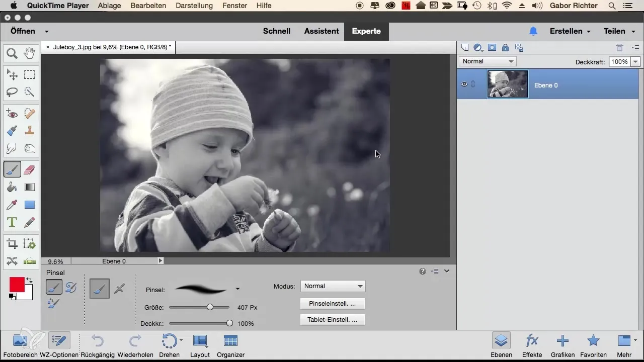 Bruke Gaussisk uskarphet målrettet i Photoshop Elements Målrettet bruke Gausiansk uskarphet i Photoshop Elements